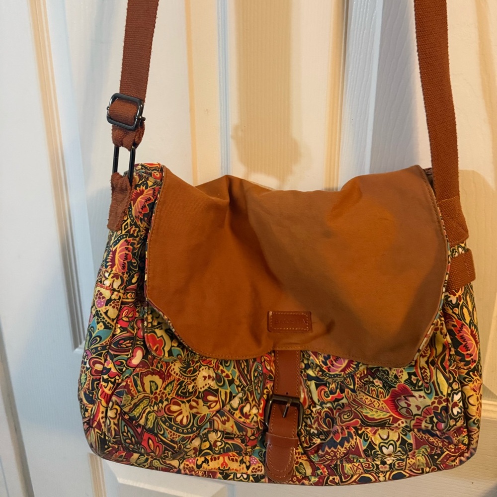 Colorful Patterned Shoulder Bag